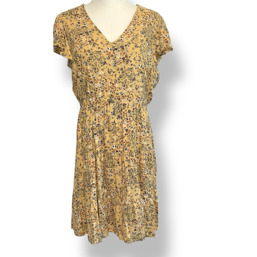 Maurices‎ Dress Butter Yellow Floral Print Sundress Mini V Neck Size Medium NWT